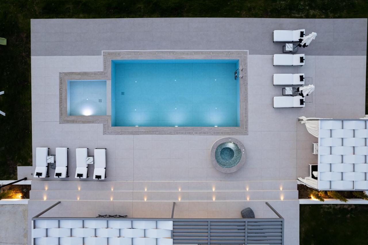 Alma Villa, 2000M2 Luxury Living, By Thinkvilla Angeliana  Buitenkant foto