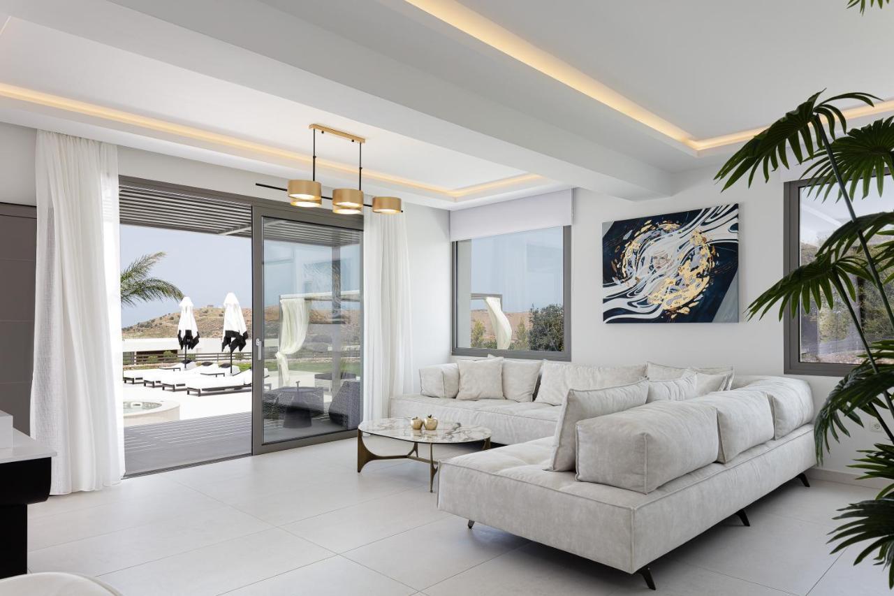 Alma Villa, 2000M2 Luxury Living, By Thinkvilla Angeliana  Buitenkant foto