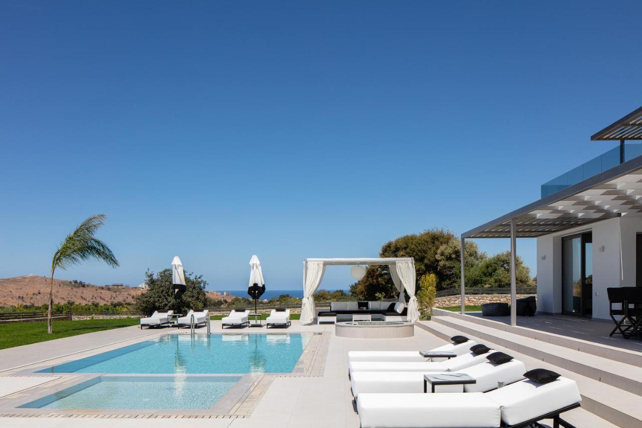 Alma Villa, 2000M2 Luxury Living, By Thinkvilla Angeliana  Buitenkant foto