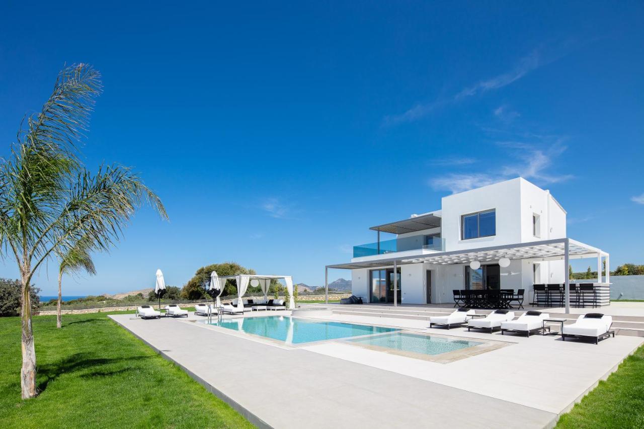 Alma Villa, 2000M2 Luxury Living, By Thinkvilla Angeliana  Buitenkant foto